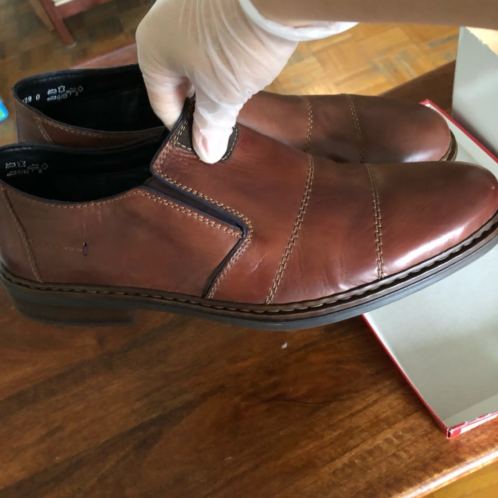 Men Leather Shoes - Picture 5 of 6